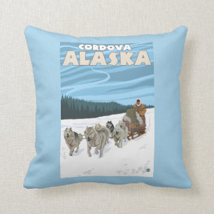 HundeSledding Szene - Cordova, Alaska Kissen