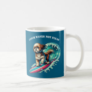Hundesurfen auf einem Surfbrett Riding a Big Wave  Kaffeetasse