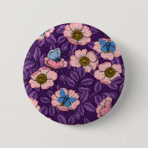 Hundsrose und Schmetterlinge in Rosa und Violett Button