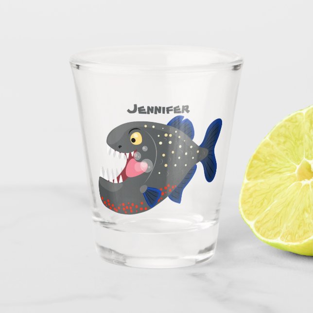 Hungrige lustige Piranha Cartoon Illustration Schnapsglas (Vorderseite)