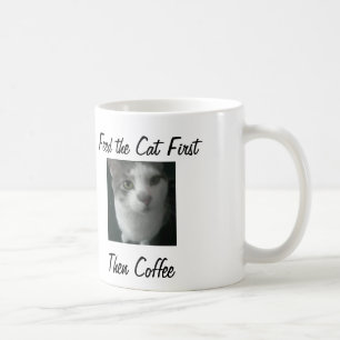 Hungriger Freund sagt… Füttern Sie die Kaffeetasse