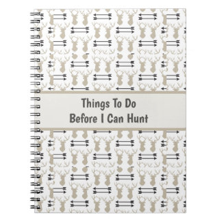 Hunting Theme with Deer Antlers and Bow Notizblock