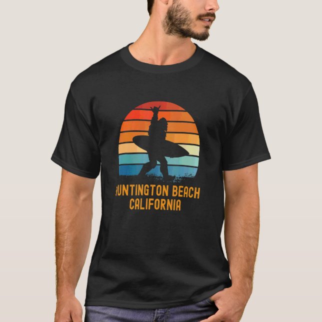 Huntington Beach California Sasquatch Souvenir T-Shirt (Vorderseite)