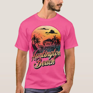 Huntington Beach Pier Vintag Sunset Surfboard Sur T-Shirt