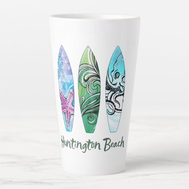 Huntington Beach Watercolor Surfboards Latte Tasse (Vorderseite)