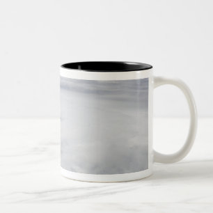 Hurrikan Bill im Atlantik 2 Zweifarbige Tasse