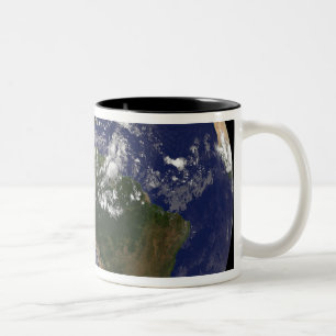 Hurrikan Dean nähert Yucatan Halbinsel Zweifarbige Tasse