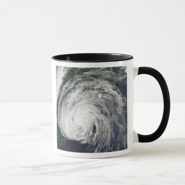 Hurrikan Earl off the Mid Atlantic Tasse (Rechts)