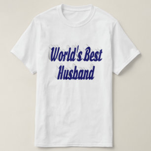 Husband mit dunkelblauem T - Shirt