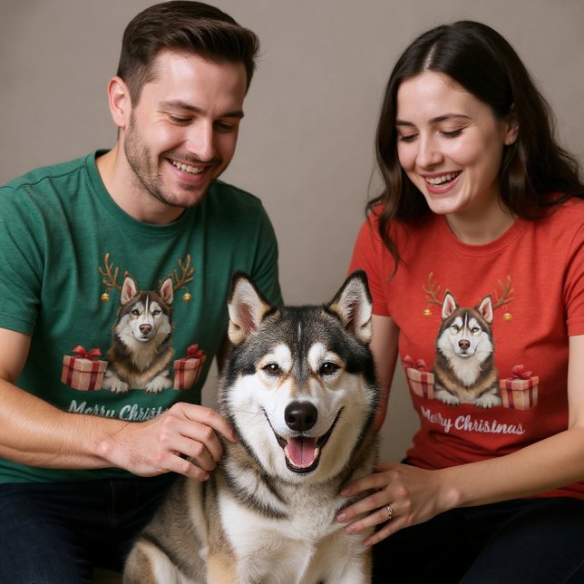 Husky-Rentier T-Shirt (Von Creator hochgeladen)