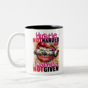 Hustle Earned Zweifarbige Tasse