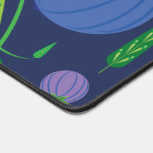 Hüterin der Blueberries Desk Mat