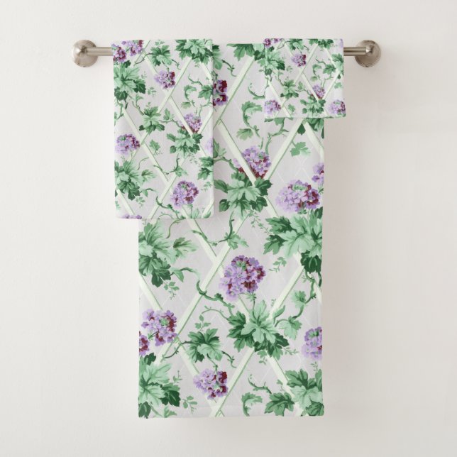 Hütte Chic Lila Hydrangeas auf Trellis Badhandtuch Set (Insitu)
