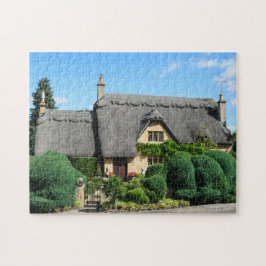 Hütte des Thatched Dachs, wenn Campden abgebrochen