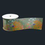 Hütte Gustav Klimt Blumengarten Satinband<br><div class="desc">Ein wunderschönes Gartenbild - das ist ein klassisches Gemälde von Gustav Klimt,  genannt Hütte Garden,  oder Bauergarten,  1907,  das ein nahes Bild eines Blumengartens,  ein buntes Blumengemälde ist.</div>
