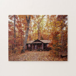 Hütte im Fall Farbige Wälder