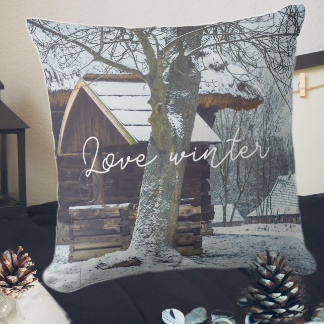 Hütte im Schnee Kissen (Von Creator hochgeladen)