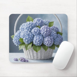 Hydrangea Bouquet in einem Korb Mousepad