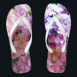 Hydrangea-Garten, rosa, blau, lila Blumen Flip Flops<br><div class="desc">Romantische klassische alte Mode bunt Hydrangeas. Schönes Foto - Blues Purples pinke und Grüntöne. Foto aus meinem Garten.</div>