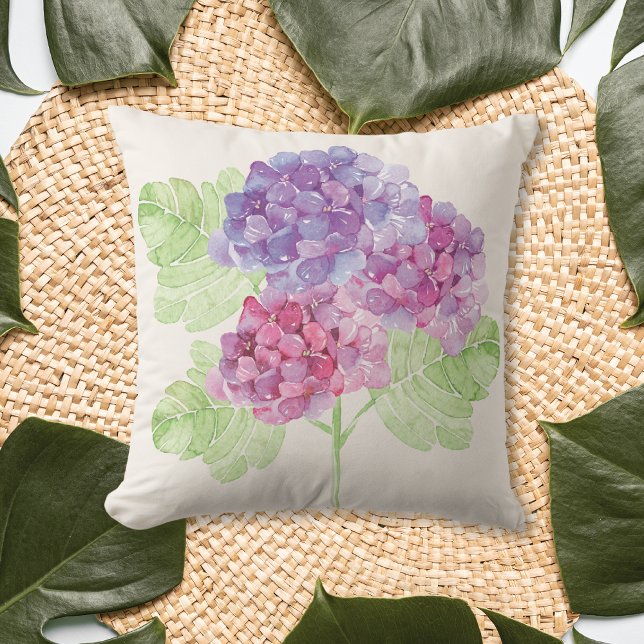Hydrangea Watercolor Floral Summer Kissen (Von Creator hochgeladen)