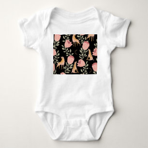 Hyena & Protea: Schwarzer Hintergrund Nahtlos Baby Strampler