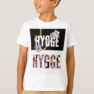 HYGGE Floral T - Shirt - Gemütliche nordische Ästh