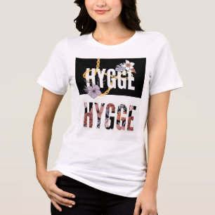 HYGGE Floral T - Shirt - Gemütliche nordische Ästh