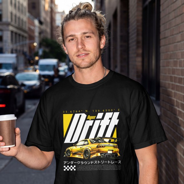 Hyper Drift JDM Street-Racing-Sportwagen T-Shirt (Von Creator hochgeladen)