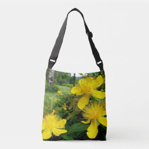 Hypericum calycinum sur tout le Sac fourre-tout