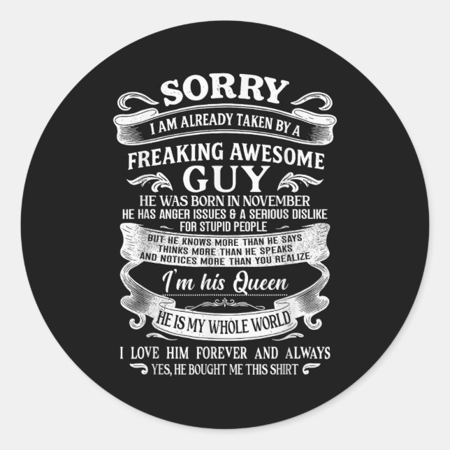 I Am Already Taken By Freaking Awesome Guy Born In Runder Aufkleber (Vorderseite)