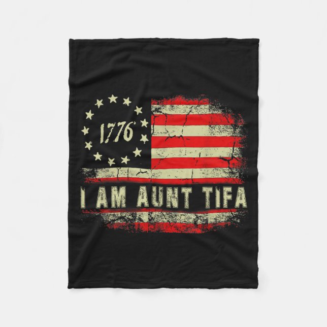 I Am Aunt Tifa  Fleecedecke (Vorderseite)