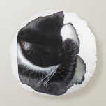 I Can't Even Right Meow Rundes Kissen<br><div class="desc">Introducing Binx... This humorous image features a black-and-white tuxedo cat curled up with one paw dramatically covering his face, as if he has completely given up on the day. With his head tucked down and eyes hidden, the cat looks adorably fed up—like he just heard the most ridiculous thing imaginable...</div>