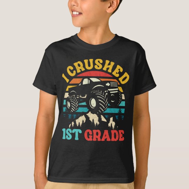 I Crushed 1st Grade Monster Truck Graduation Cap T-Shirt (Vorderseite)