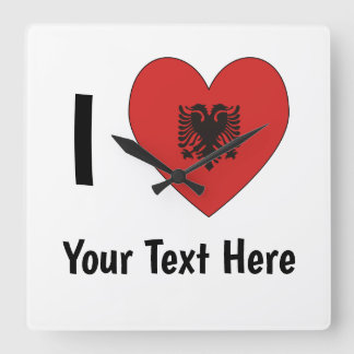 I (Heart Shaped Albanian Flag) Your Text Quadratische Wanduhr