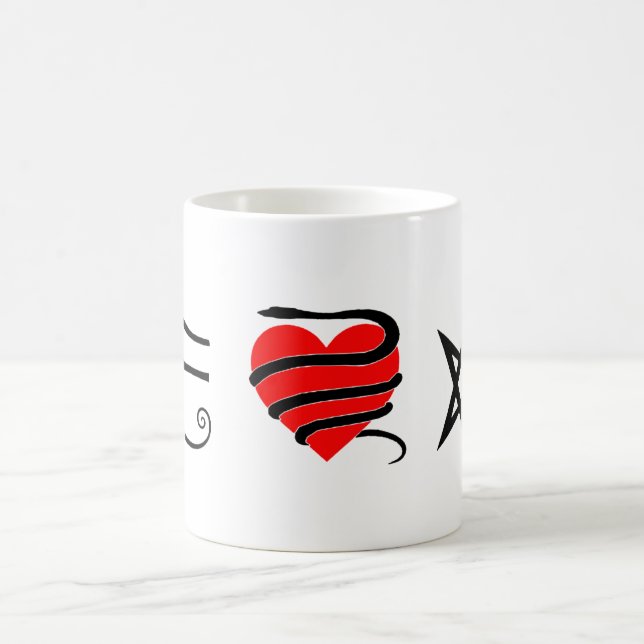 I Herz (geumgürtet mit einer Schlange) Thelema Kaffeetasse (Mittel)