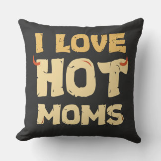 I LIEBE HOT MAMAS KISSEN