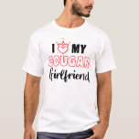 I Liebe My Cougar Girlfriend Heart Birthday GF T-Shirt<br><div class="desc">i Liebe meine Freundin,  das Herz,  die Freundin,  das Design der Freundin,  die Freundin,  die Freundin,  das Sprichwort,  die Liebe meine Freundin,  das Zitat meiner Freundin,  die Liebe,  die Liebe meine Freundin lustig,  das Paar, Ehefrau, Valentine, Valentinstag, Romantik, Beziehung</div>