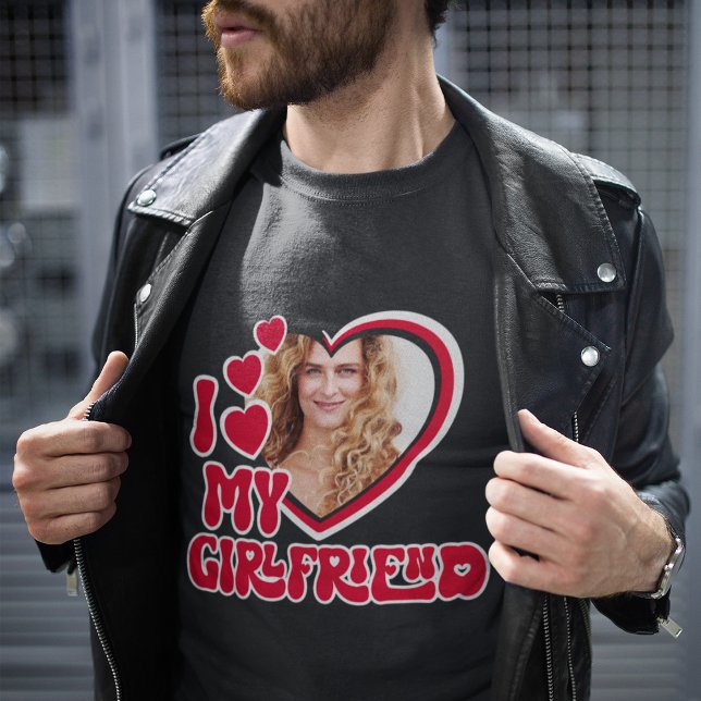 I Liebe My Girlfriend Heart Foto T-Shirt (Von Creator hochgeladen)