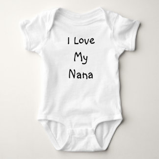 I Liebe My Nana Baby Strampler