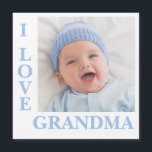 I Liebe Oma Typografie Foto Magnetkarte<br><div class="desc">Sweet Fotokarte mit i L-O-V-E Oma Typografie. Fügen Sie Ihre eigenen Foto- und Geburtsdaten auf der Rückseite ein. So niedlich!</div>
