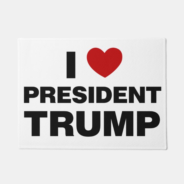 I Liebe Präsident Trump Herz Fußmatte (Vorderseite)