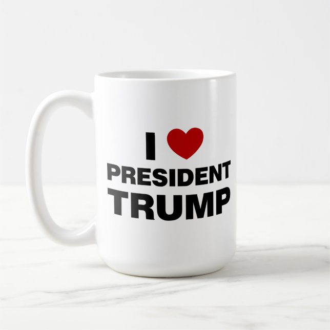 I Liebe Präsident Trump Herz Kaffeetasse (Links)