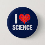 I Liebe Science Button<br><div class="desc">Ich Liebe Science Frauenknopf mit einem coolen Atom-Modell umwickelt um ein rotes Herz. Ein großartiges Geschenk für einen Naturwissenschaftslehrer oder einen Wissenschaftler,  den Lieben experimentieren.</div>