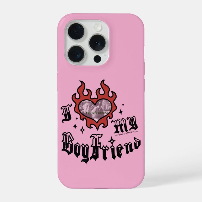 I Love My Boyfriend - Red - DingusDesign  iPhone 15 Pro Hülle (Rückseite)