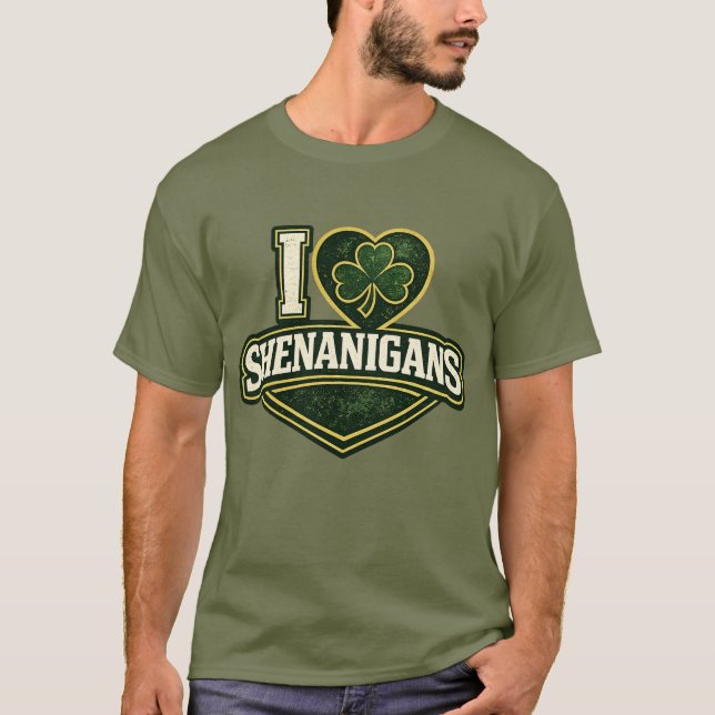 I love Shenanigans - St Patrick's Day T-Shirt (Vorderseite)