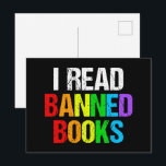 I Read Banned Books Rainbow Postkarte<br><div class="desc">I read banned books. A cool rainbow postcard for people who like reading LGBTQ novels and other things that have been removed from the school library. A cute liberal gift.</div>