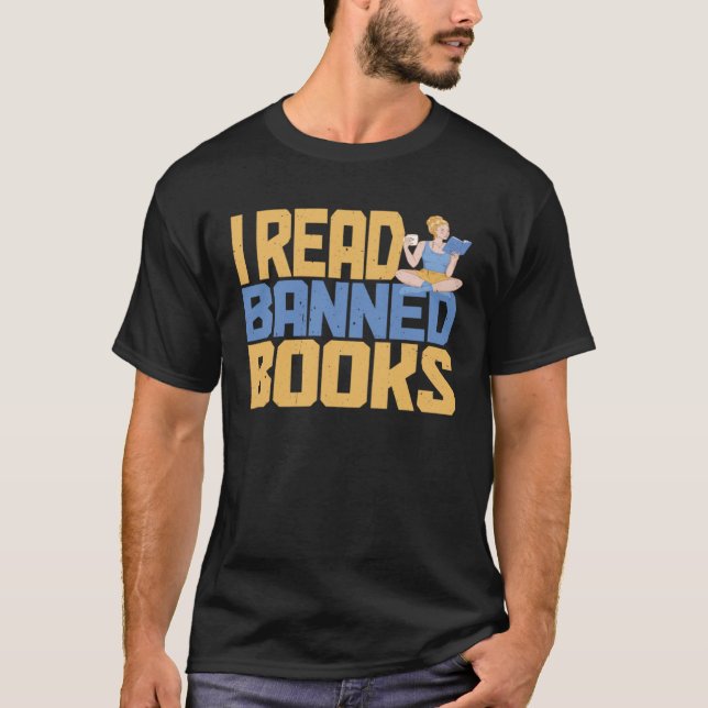 I Read Banned Books T-Shirt (Vorderseite)