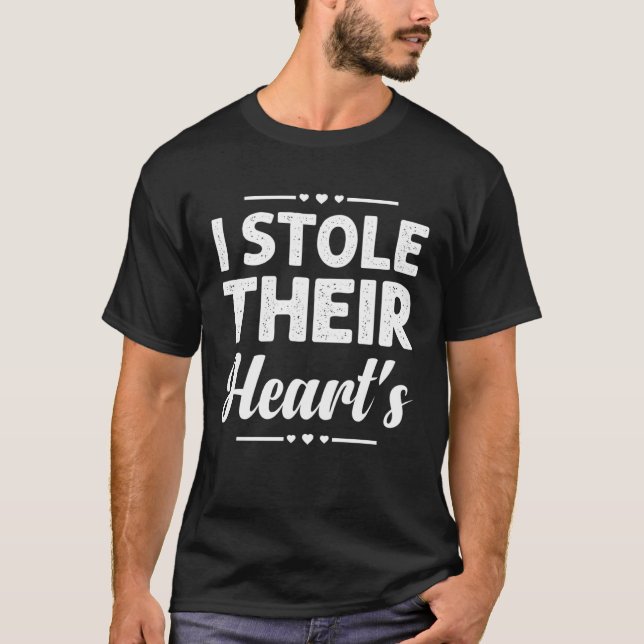 I Stole Their Hearts Adoption Day Foster Care Ends T-Shirt (Vorderseite)