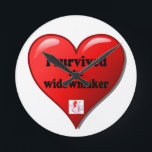 I Survived the Widowmaker Runde Wanduhr<br><div class="desc">The widowmaker is the most serious heart attack that medical science has documented because it is a 100% blockage of the left main coronary artery.</div>