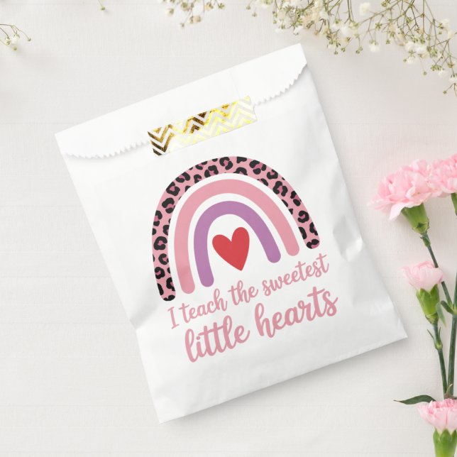 I Teach The Sweetest Hearts Rainbow Teacher Geschenktütchen (Versiegelt)